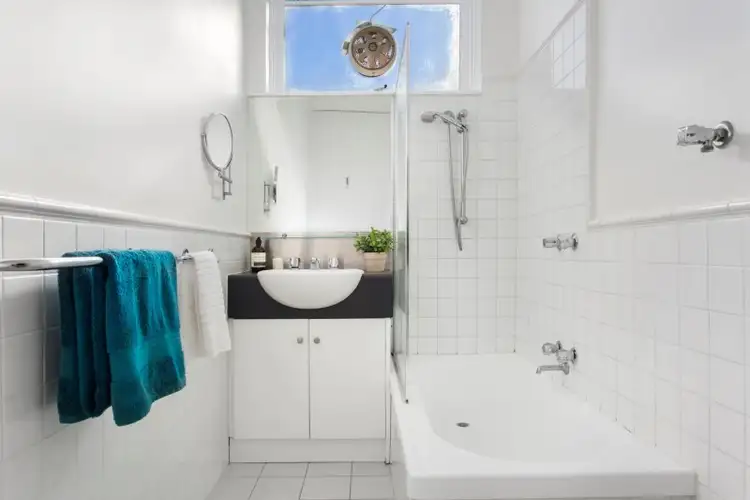 Fifth view of Homely apartment listing, 1/13 Holloway Street, Ormond VIC 3204
