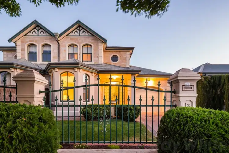 13 Lossie Street, Kensington Park SA 5068