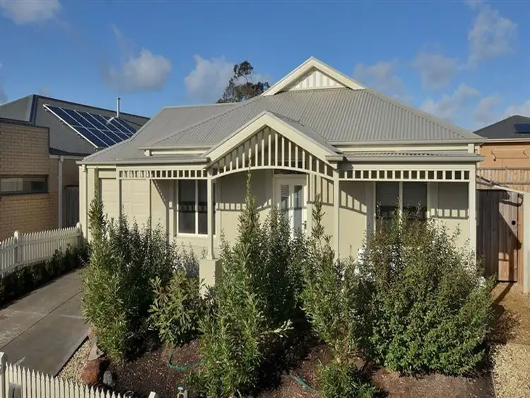 7 Markdale Way, Doreen VIC 3754