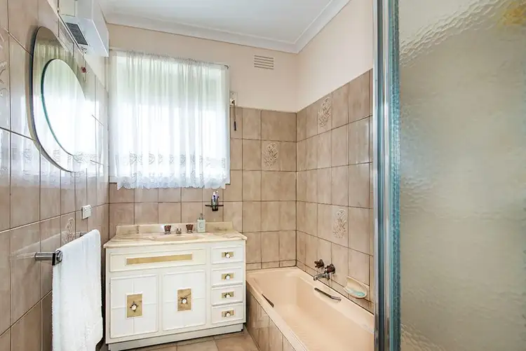 Seventh view of Homely house listing, 114 Dunne Street, Kingsbury VIC 3083