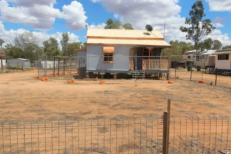 15 Alfred Street, Charleville QLD 4470