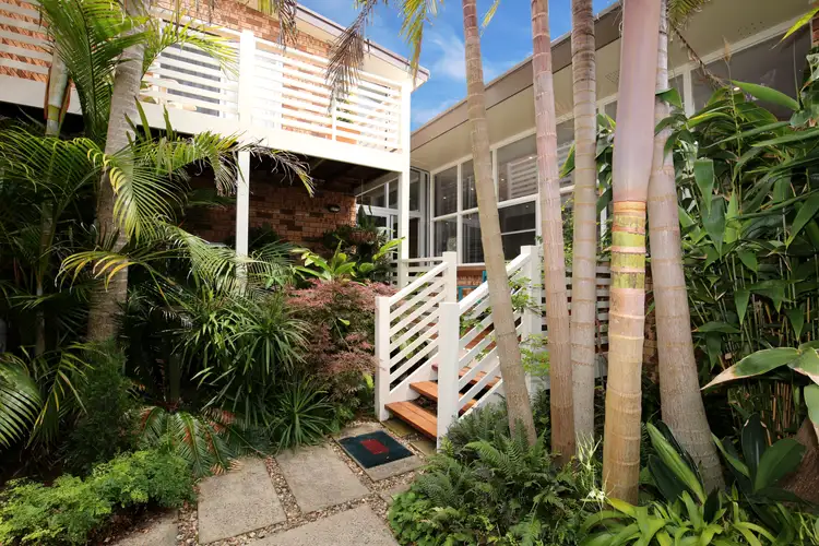 15 Lamond Street, Currarong NSW 2540