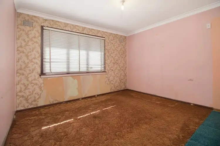 Fifth view of Homely house listing, 24 Mawson Drive, Cartwright NSW 2168