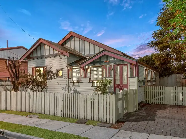 12 Cairns Street, East Brisbane QLD 4169