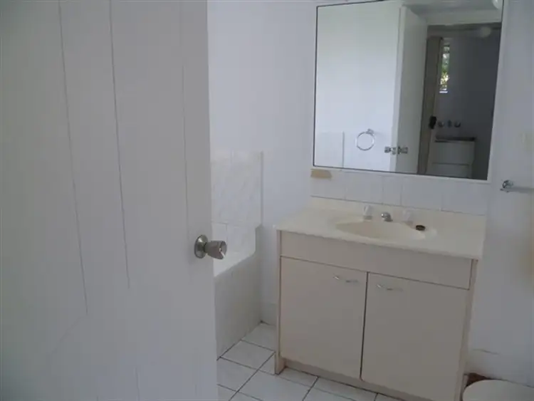 Seventh view of Homely unit listing, 6/65 Bayview Street, Runaway Bay QLD 4216