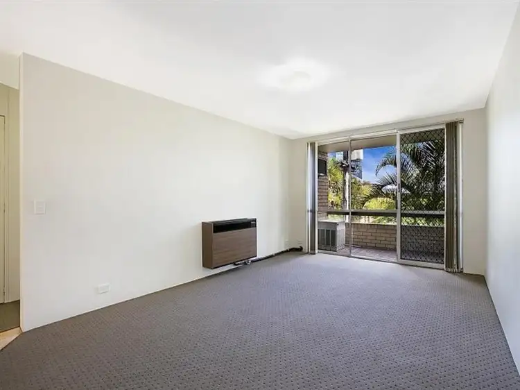 4/23 Augustus Street, Toowong QLD 4066