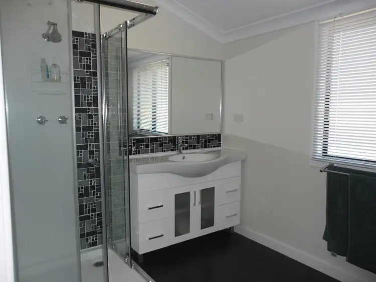 Seventh view of Homely house listing, 2 Robertson Street, Carnamah WA 6517