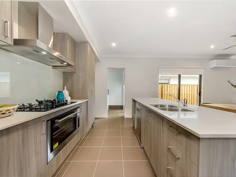 Sixth view of Homely house listing, 10 Sunwood Crescent, Maudsland QLD 4210