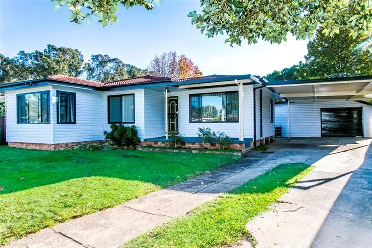 5 Campton Avenue, Cambridge Park NSW 2747