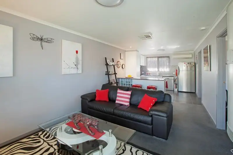 Main view of Homely unit listing, 4/4-6 Enfield Drive, St Albans Park VIC 3219