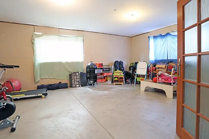 Fifth view of Homely house listing, 3 Carbora Dale, Greensborough VIC 3088