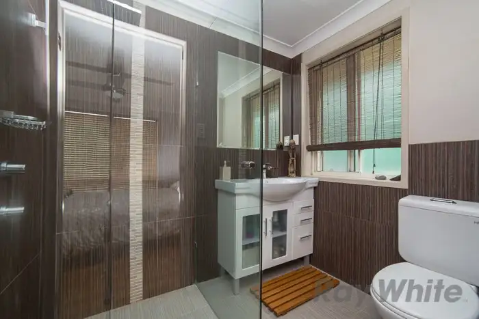 Second view of Homely house listing, 20 Basswood Crescent, Fletcher NSW 2287