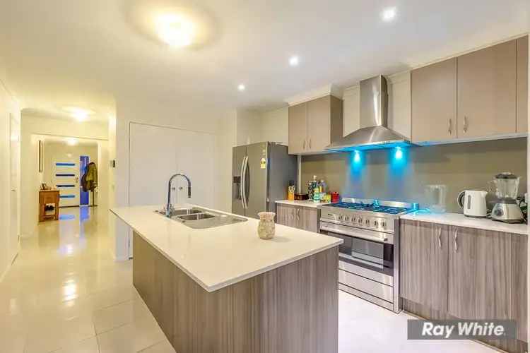 Second view of Homely house listing, 110 Hummingbird Boulevard, Tarneit VIC 3029