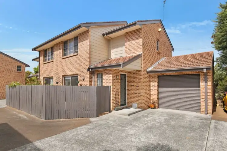 Main view of Homely townhouse listing, 3/28-30 Balmoral Street, Balgownie NSW 2519