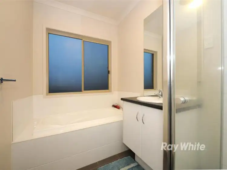 Seventh view of Homely house listing, 24 Kindred Avenue, Cranbourne North VIC 3977