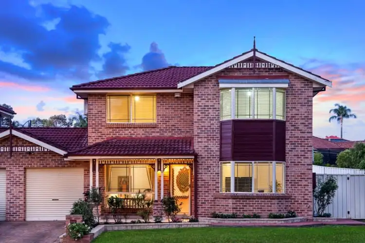 2/2 Monte Bello Close, Green Valley NSW 2168