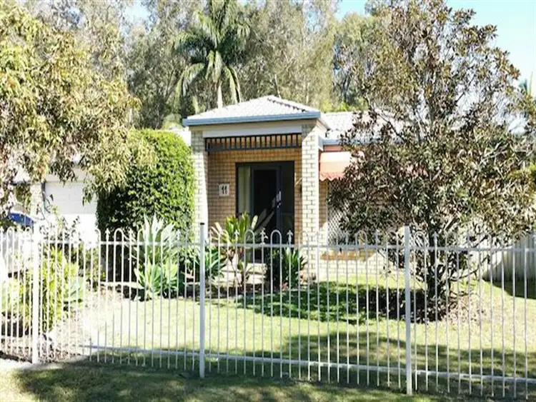 11 Laurance Court, Wellington Point QLD 4160
