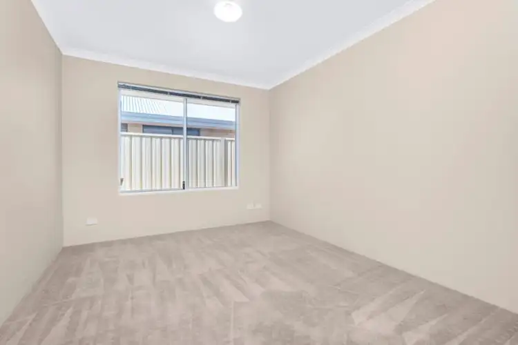 Seventh view of Homely house listing, 7B Wanda Circle, Wandina WA 6530