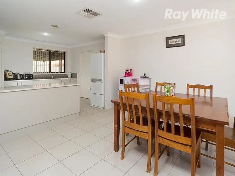 Sixth view of Homely house listing, 2/7 Mimosa Court, Thurgoona NSW 2640