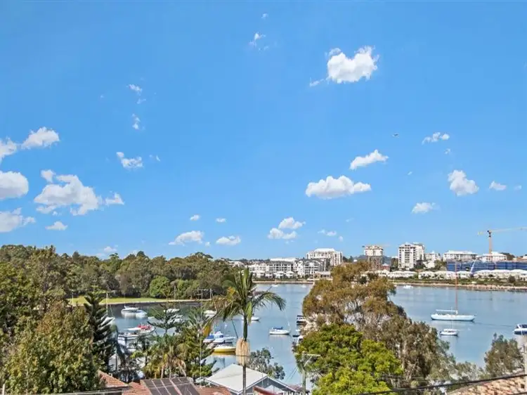 8a Chadwick Street, Putney NSW 2112