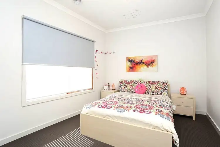 Sixth view of Homely townhouse listing, 11/1-5 Heversham Grove, Greenvale VIC 3059