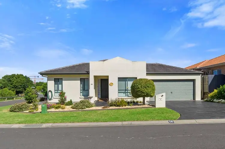 10 Cedar Terrace, Woonona NSW 2517