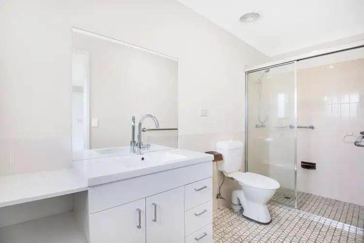Fifth view of Homely villa listing, 1/21 Banks Avenue, Tweed Heads NSW 2485