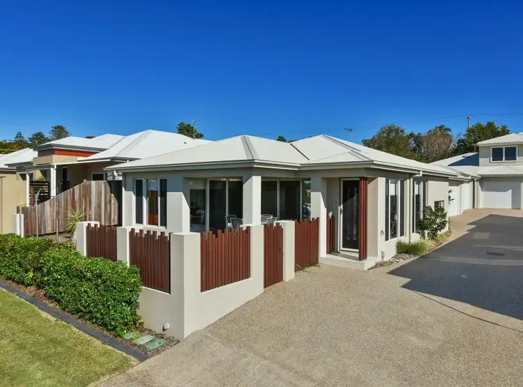 2/19 Primrose Street, South Toowoomba QLD 4350