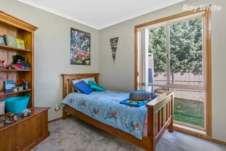 Sixth view of Homely house listing, 8 Joseph Court, Pakenham VIC 3810