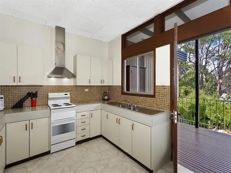 Fourth view of Homely house listing, 7 Boree Road, Forestville NSW 2087