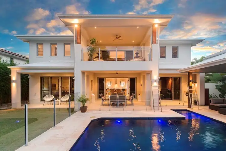 21 Parkview Place, Helensvale QLD 4212