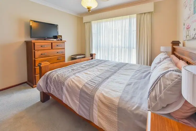 Fifth view of Homely house listing, 5 Wandoo Place, Bradbury NSW 2560