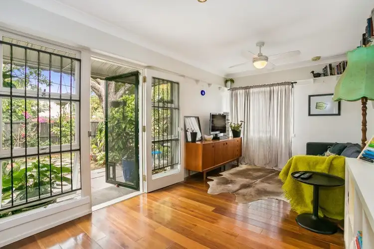 2/225 Oxley Road, Graceville QLD 4075