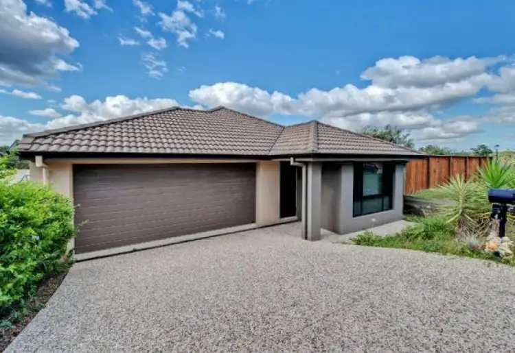 4 Treeview Lane, Springfield Lakes QLD 4300