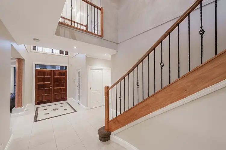 Seventh view of Homely house listing, 5 Orrong Place, Craigieburn VIC 3064
