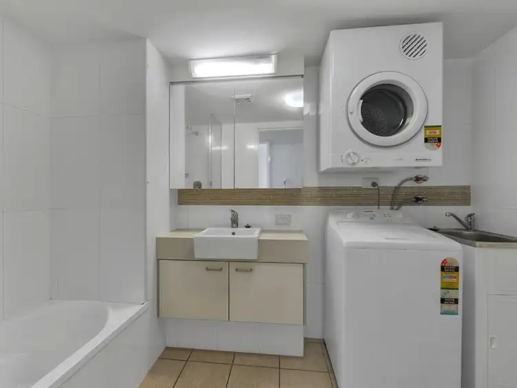 Fifth view of Homely apartment listing, 405/6 Exford Street, Brisbane QLD 4000