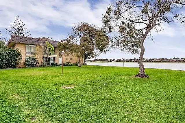 13/68 Military Road, Tennyson SA 5022