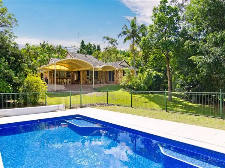 2 Shetland Place, Mudgeeraba QLD 4213