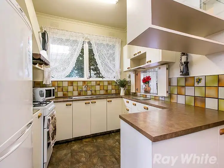 Fifth view of Homely house listing, 10 Ward Street, Cheltenham VIC 3192