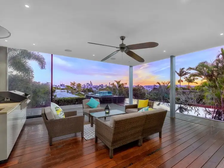 139 Crosby Road, Hamilton QLD 4007