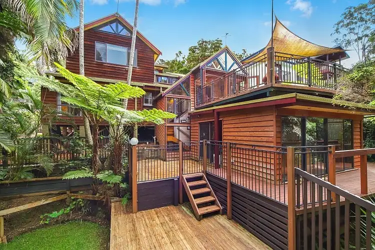 11 Palmgrove Place, North Avoca NSW 2260