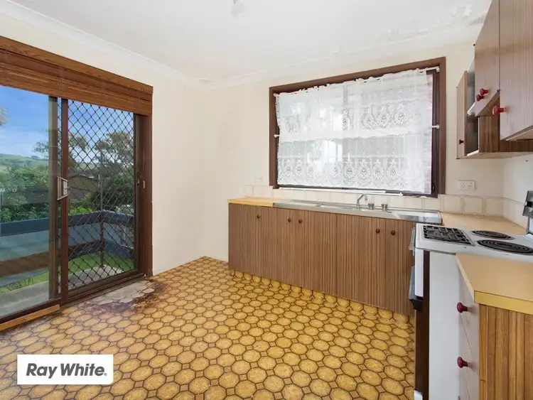 Fifth view of Homely house listing, 37 Attunga Avenue, Kiama Heights NSW 2533