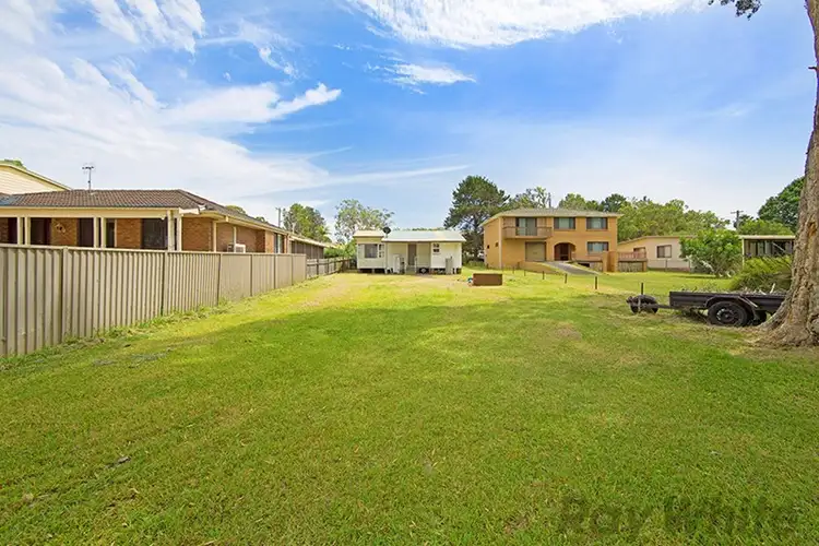 Fifth view of Homely house listing, 90 Liamena Avenue, San Remo NSW 2262