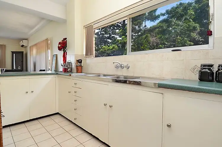 Third view of Homely unit listing, 4/17 Quarry Street, Hamilton QLD 4007