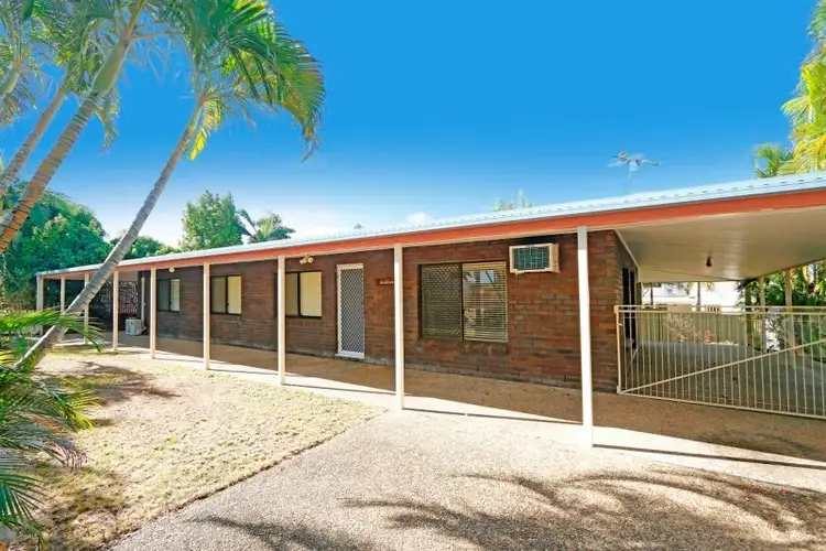 44 Kingfisher Parade, Norman Gardens QLD 4701