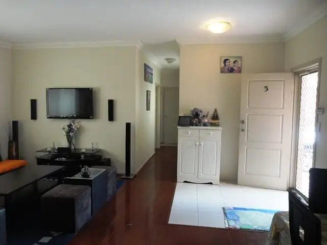 Second view of Homely villa listing, 5/616 The Horsley Drive, Smithfield NSW 2164