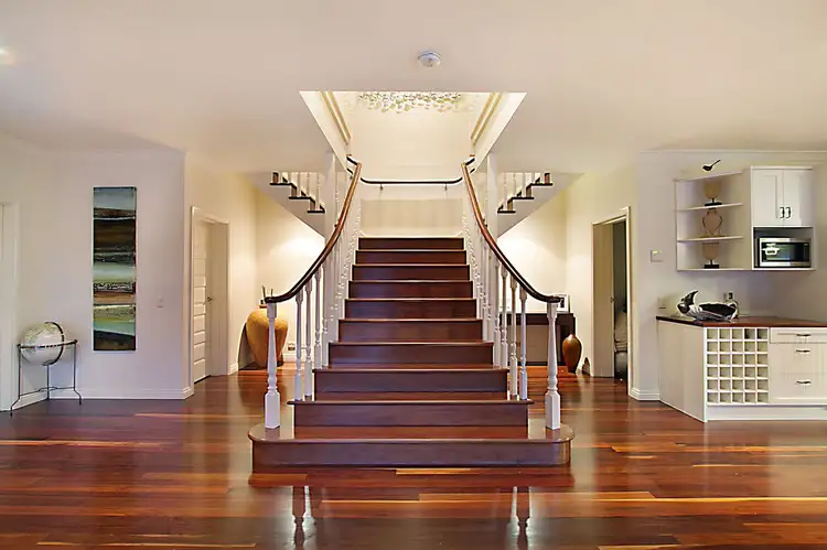 Second view of Homely house listing, 4 Nyoka Court, Elanora QLD 4221