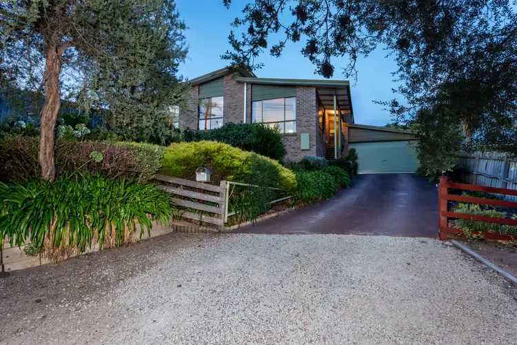 16 Kuringai Road, Tootgarook VIC 3941