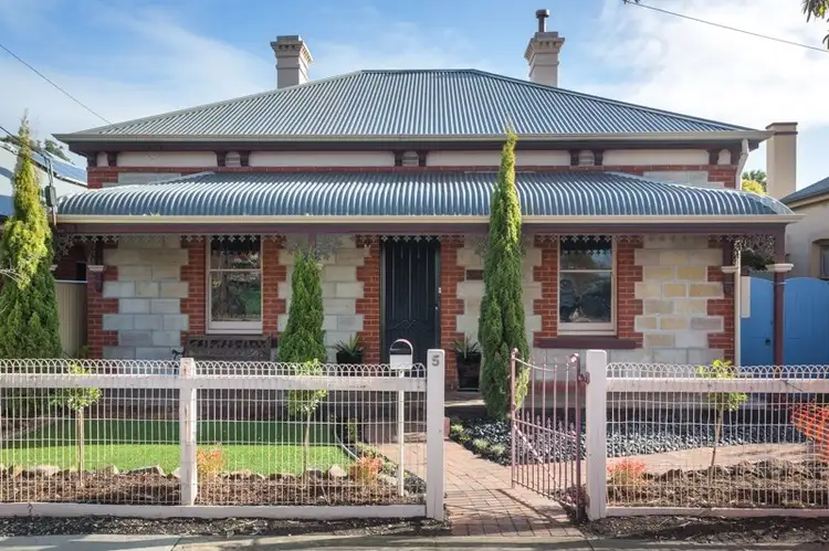 5 Adams Place, Alberton SA 5014