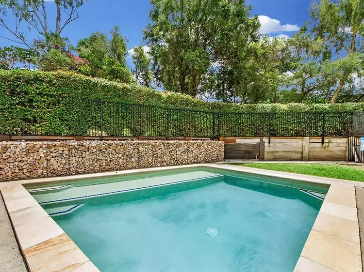 1 Texas Court, Oxenford QLD 4210
